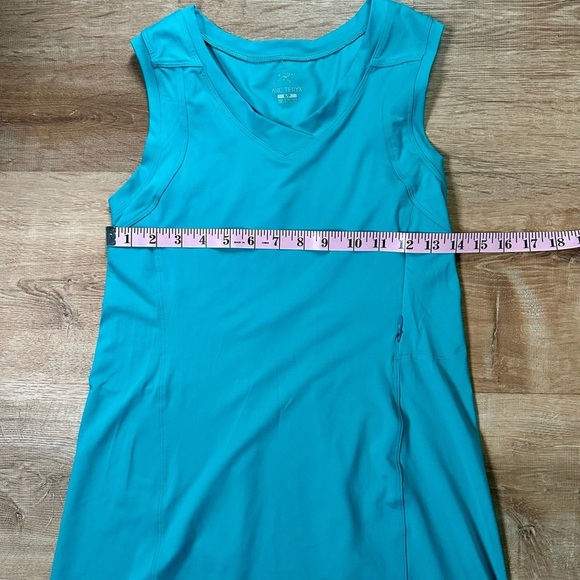 Arc’teryx Soltera Dress – Turquoise Size Small – Sleeveless V-Neck Midi Dress - Picture 11 of 12